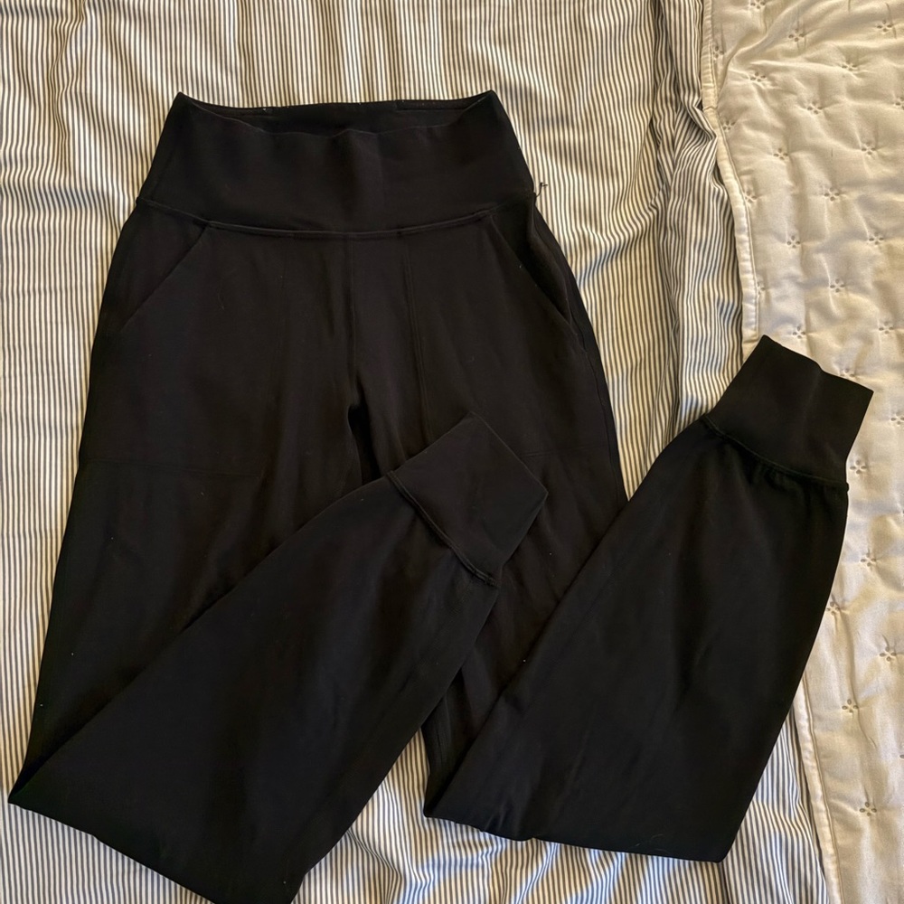lululemon Black Women's joggers